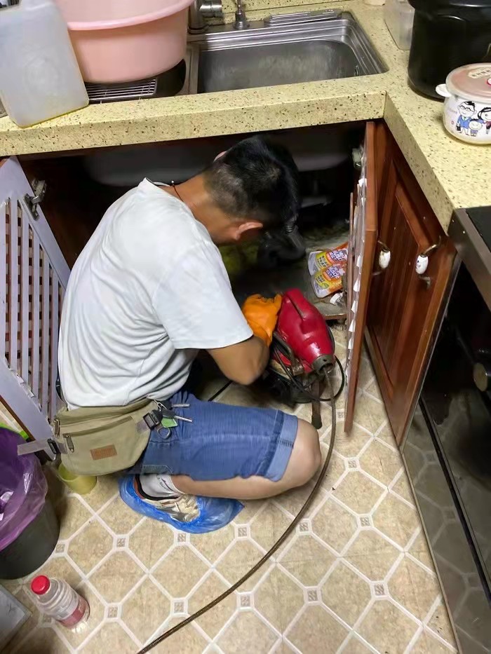 杂多通下水道